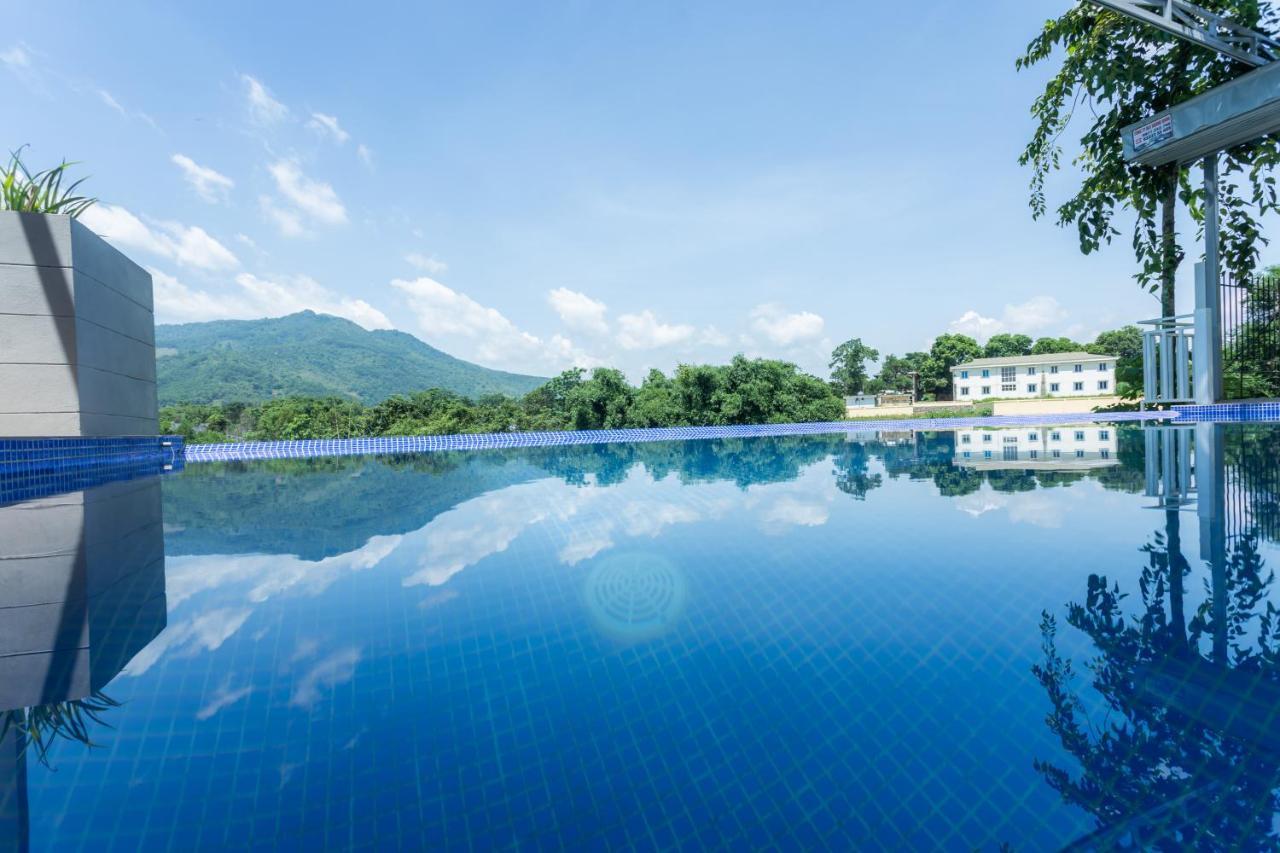 Le Villa Luong Son Hòa Bình Esterno foto
